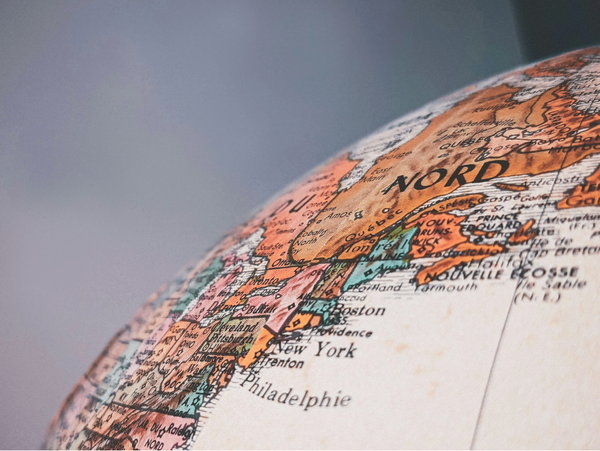 🌍 Multilingual Website SEO (AEO, GEO) Best Practices: Subdirectory Structure & Language Code Standards